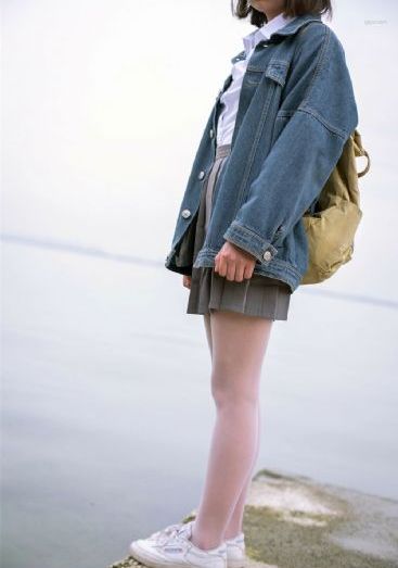 白丝女仆裸体被强趴内裤啪啪_在线观看免费电影