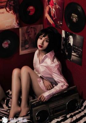 日本www视频在线观看_电影未删减版