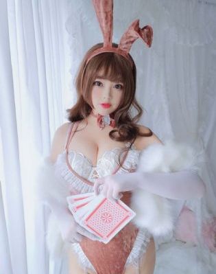 欧美二区欧美精油按摩_BD电影全集观看