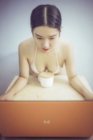 极品美女综合一区二区_国产剧免费观看最新