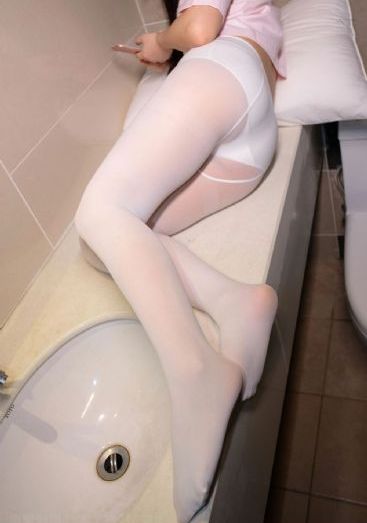 国产美女直播呻吟在线_DVD高清在线观看