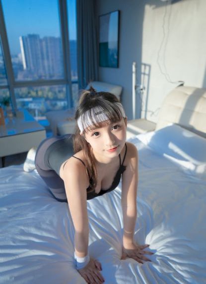 国产美女自拍av_HD电影完整版