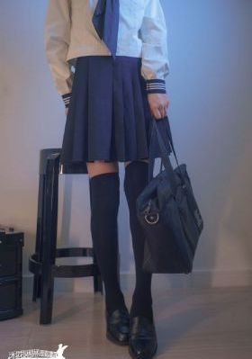 97无码免费人妻超级碰碰碰碰_720高清迅雷在线观看