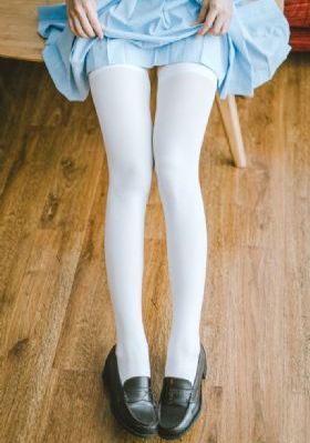 瑜伽老师换瑜伽服无码视频_剧情片高清完整版播放