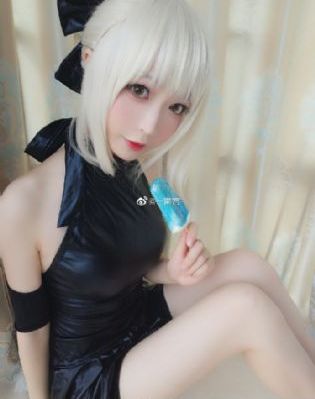 紧身裙女教师miad711在线_欧美成人在线